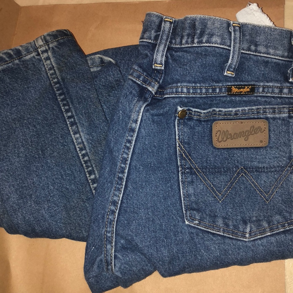 Cowboy collection wrangler 28 x 32